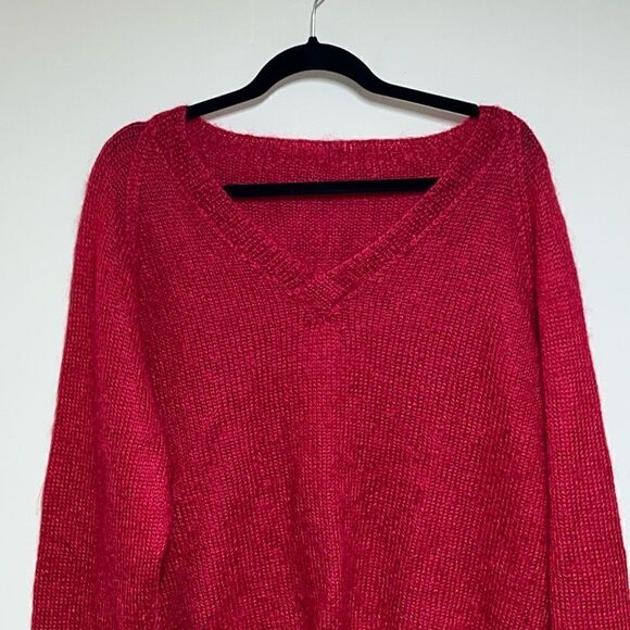 New Luxurious Handknit Alpaca V Neck Cranberry Color Sweater Womens Sz L/XL - Picture 3 of 5